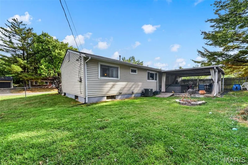3405 Ipswich Lane, St Charles, MO 63301 — listing photo 13 of 22