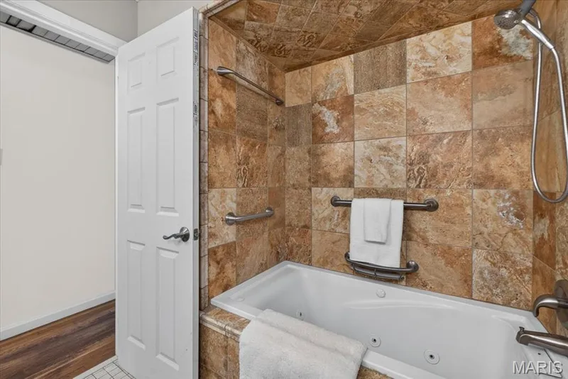 525 Norma Drive, St Charles, MO 63301 — listing photo 32 of 50