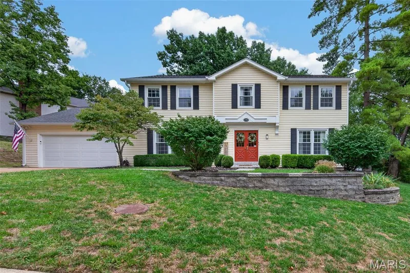 14980 Claymont Estates Drive, Chesterfield, MO 63017 — listing photo 1 of 43
