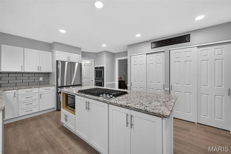 14980 Claymont Estates Drive, Chesterfield, MO 63017 — listing photo 11 of 43
