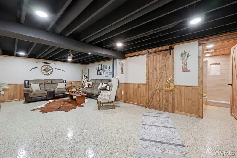 1392 N Henke Road, Lake St. Louis, MO 63367 — listing photo 32 of 94