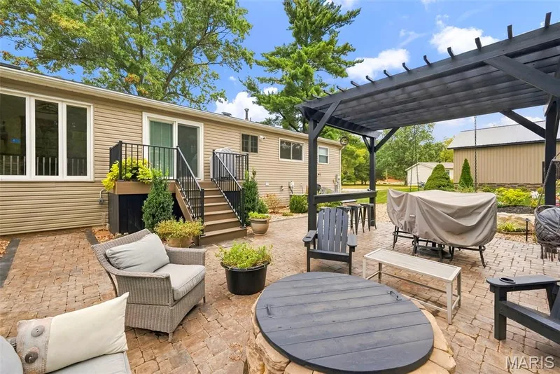 1392 N Henke Road, Lake St. Louis, MO 63367 — listing photo 48 of 94