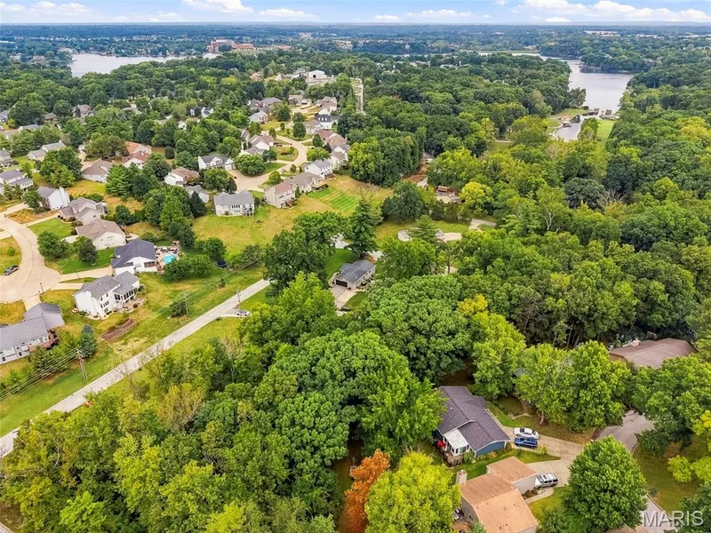 1392 N Henke Road, Lake St. Louis, MO 63367 — listing photo 80 of 94