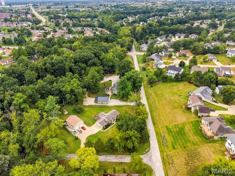1392 N Henke Road, Lake St. Louis, MO 63367 — listing photo 83 of 94