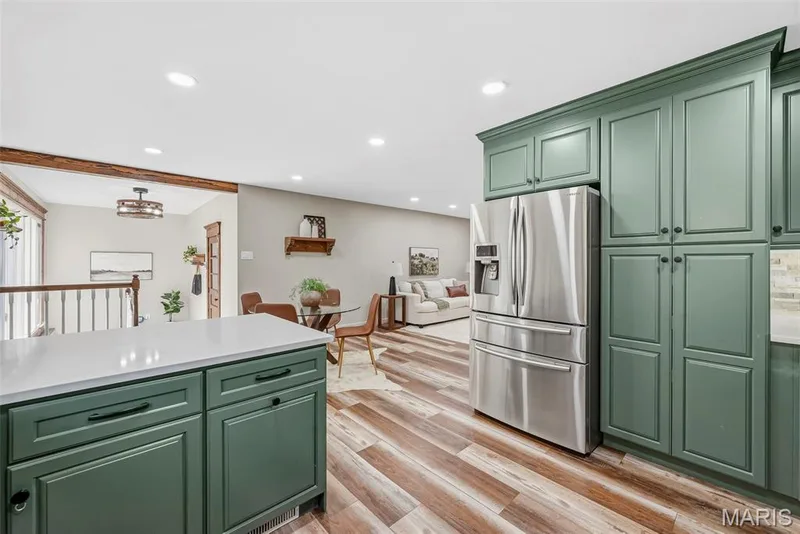 1392 N Henke Road, Lake St. Louis, MO 63367 — listing photo 23 of 98