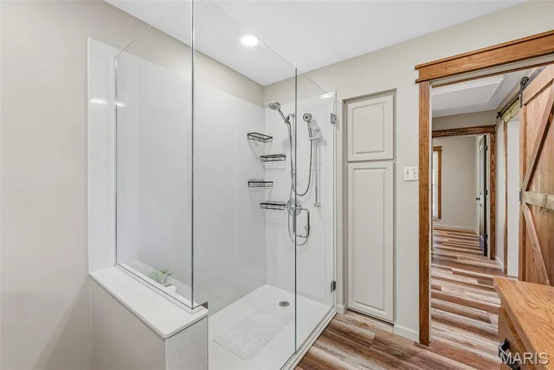 1392 N Henke Road, Lake St. Louis, MO 63367 — listing photo 31 of 98