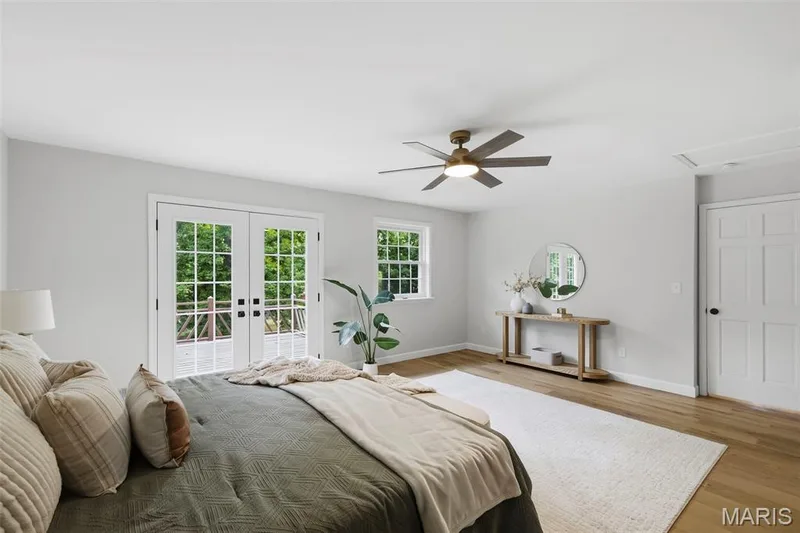 1674 Old Baxter Road, Chesterfield, MO 63017 — listing photo 28 of 98