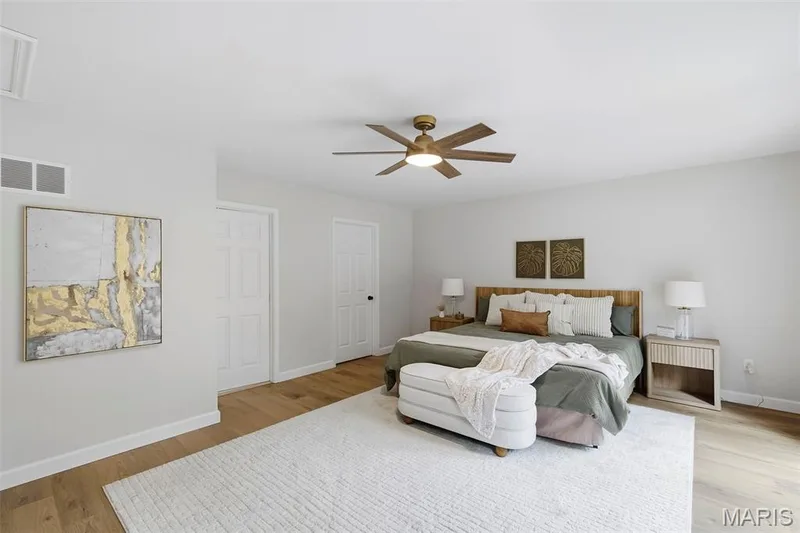 1674 Old Baxter Road, Chesterfield, MO 63017 — listing photo 30 of 98