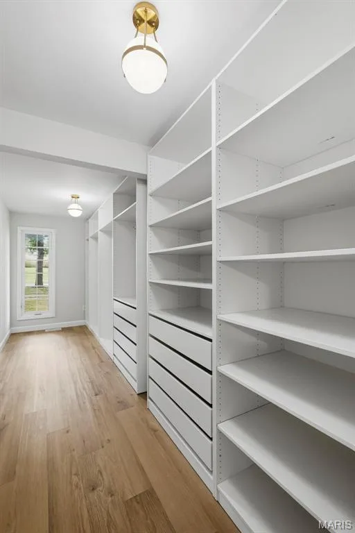 Primary closet also has washer/dryer hook up — 1674 Old Baxter Road, Chesterfield, MO 63017