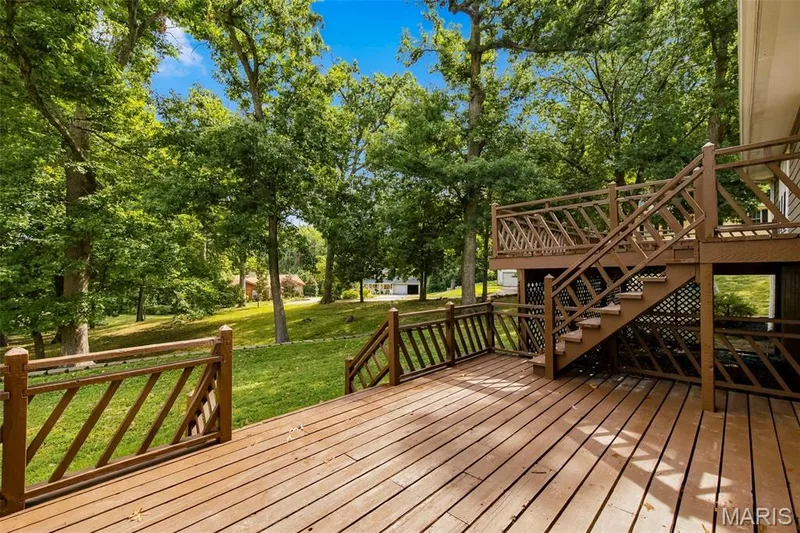 1674 Old Baxter Road, Chesterfield, MO 63017 — listing photo 79 of 98