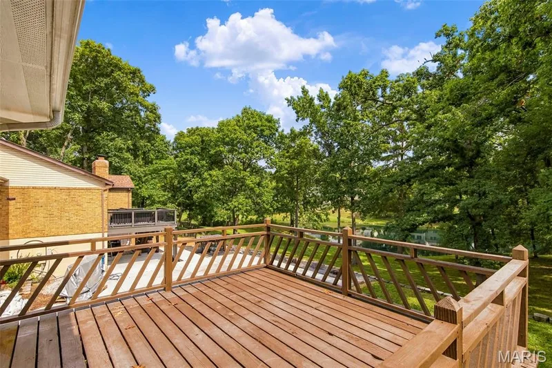 1674 Old Baxter Road, Chesterfield, MO 63017 — listing photo 83 of 98
