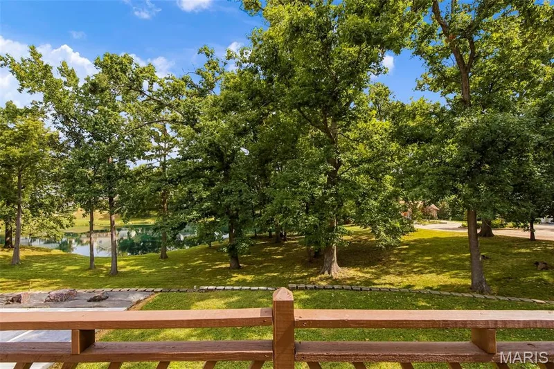 1674 Old Baxter Road, Chesterfield, MO 63017 — listing photo 84 of 98