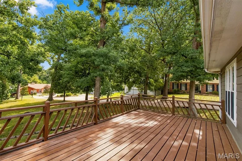 1674 Old Baxter Road, Chesterfield, MO 63017 — listing photo 85 of 98