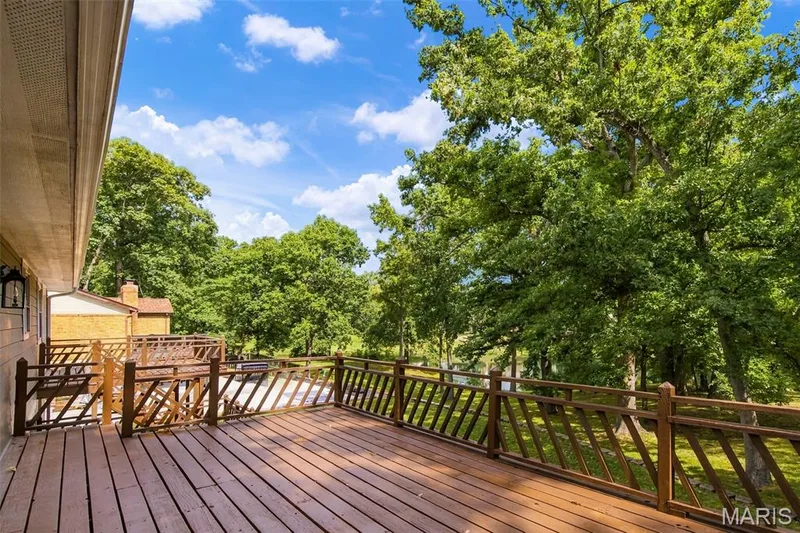 1674 Old Baxter Road, Chesterfield, MO 63017 — listing photo 86 of 98