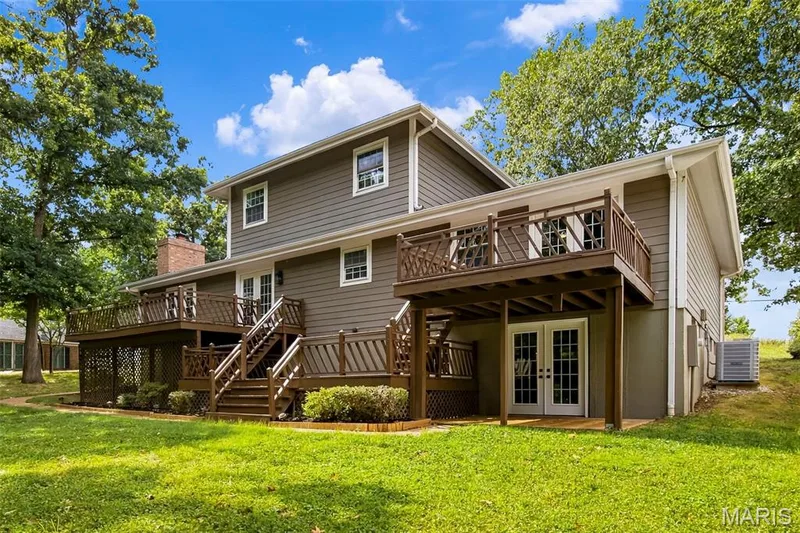 1674 Old Baxter Road, Chesterfield, MO 63017 — listing photo 89 of 98