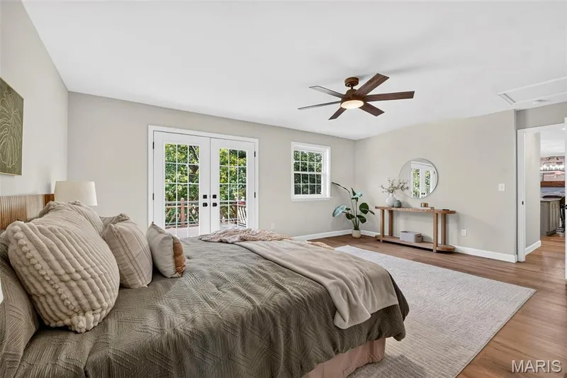 Primary Suite suited for the head of the Household — 1674 Old Baxter Road, Chesterfield, MO 63017