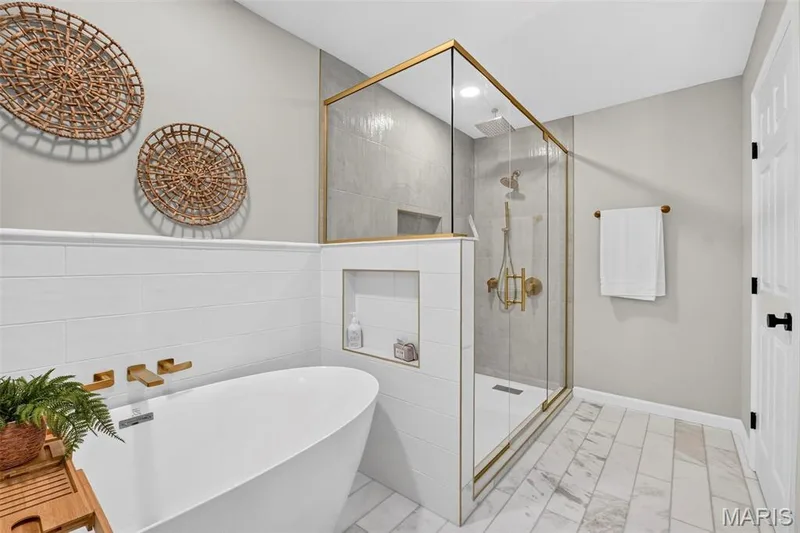 Soak in the free standing tub to to relax & unwind — 1674 Old Baxter Road, Chesterfield, MO 63017