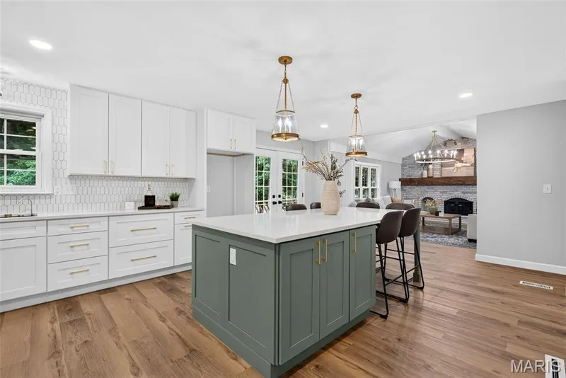 1674 Old Baxter Road, Chesterfield, MO 63017 — listing photo 32 of 90