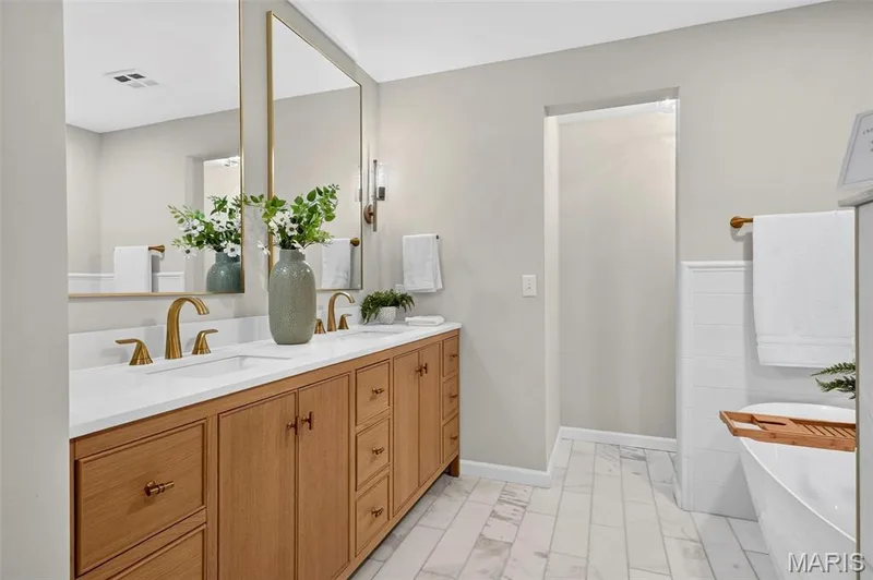 1674 Old Baxter Road, Chesterfield, MO 63017 — listing photo 40 of 90