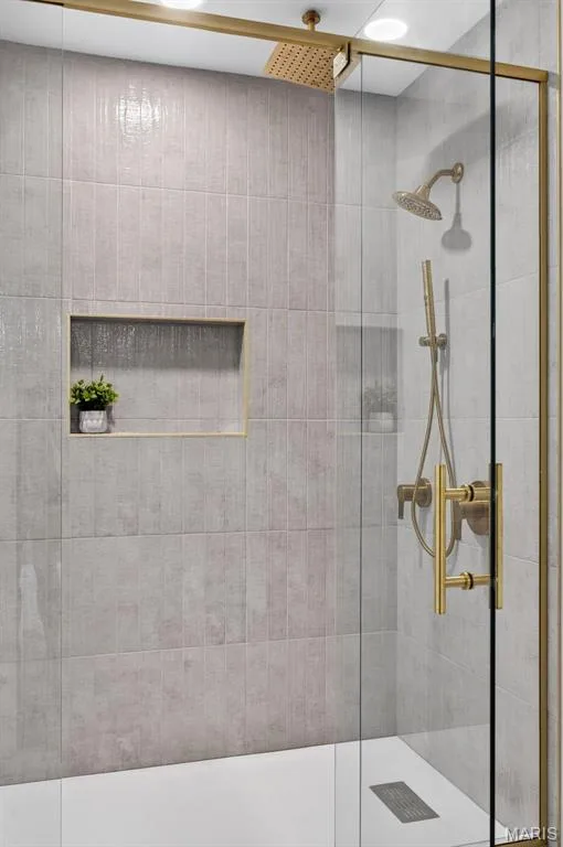 Custom made shower with gold trim. — 1674 Old Baxter Road, Chesterfield, MO 63017