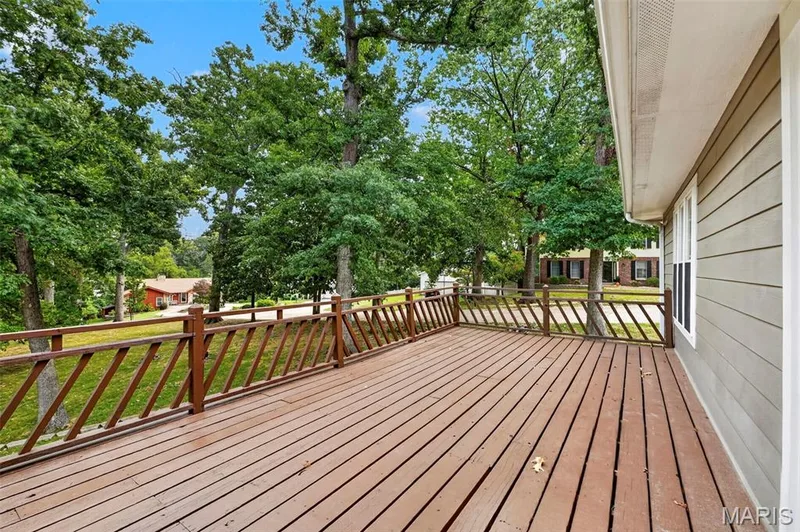1674 Old Baxter Road, Chesterfield, MO 63017 — listing photo 84 of 90