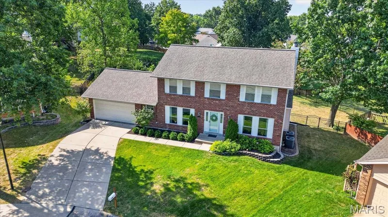 113 Christine Cay Court, St Charles, MO 63304 — listing photo 2 of 59