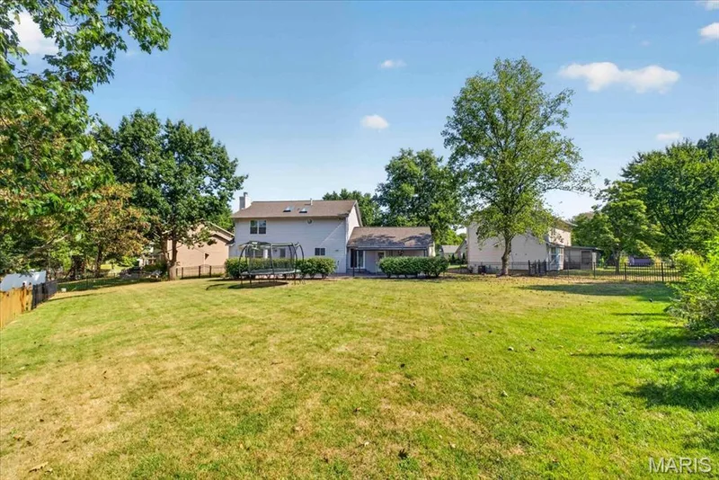 113 Christine Cay Court, St Charles, MO 63304 — listing photo 39 of 59