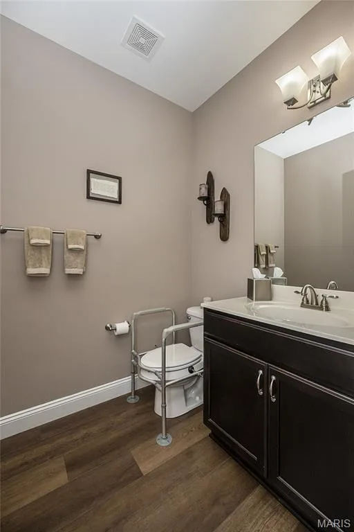 101 Castlewood Estates Drive, O'Fallon, MO 63368 — listing photo 36 of 55