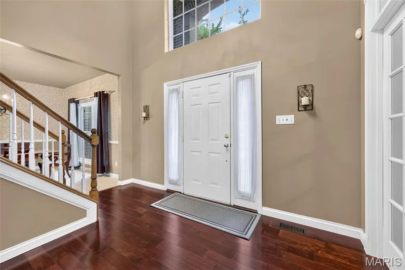 704 Knollshire Way Court, Dardenne Prairie, MO 63368 — listing photo 4 of 73