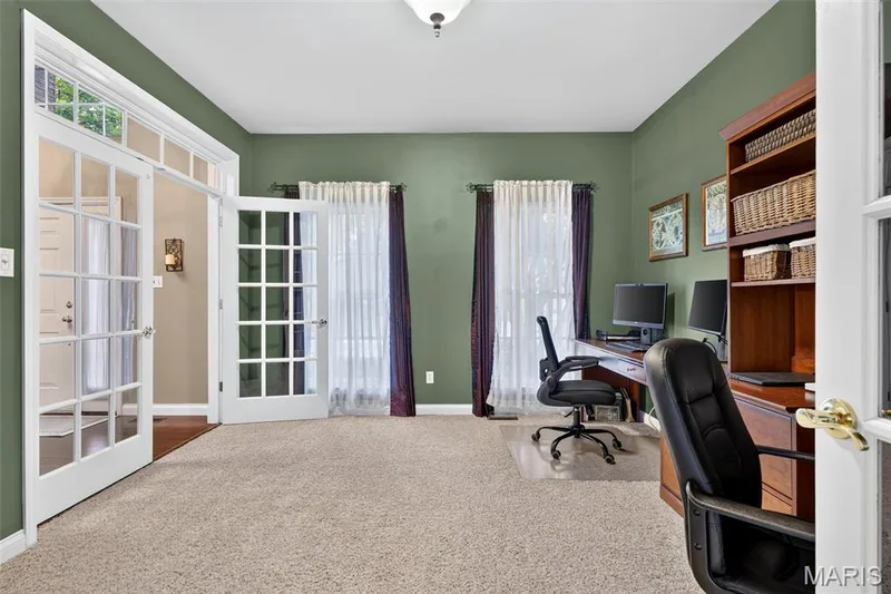 704 Knollshire Way Court, Dardenne Prairie, MO 63368 — listing photo 8 of 73