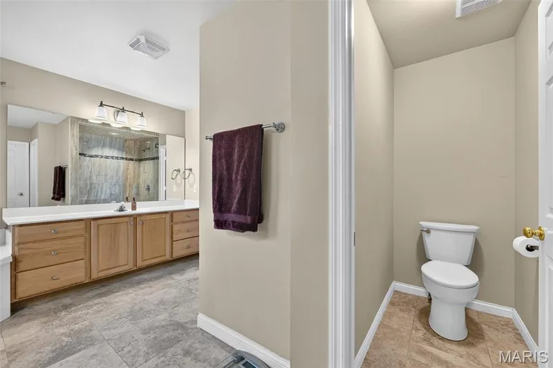 704 Knollshire Way Court, Dardenne Prairie, MO 63368 — listing photo 36 of 73