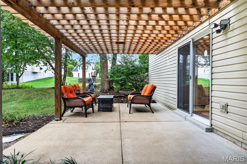 704 Knollshire Way Court, Dardenne Prairie, MO 63368 — listing photo 64 of 73