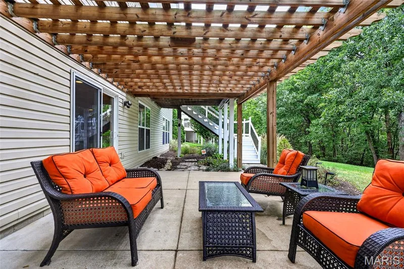 704 Knollshire Way Court, Dardenne Prairie, MO 63368 — listing photo 65 of 73