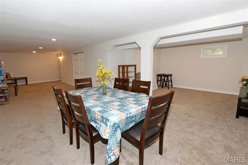 6 Marveline Drive, St Charles, MO 63304 — listing photo 18 of 25