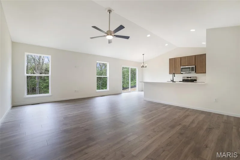 3 Snowdrop Court, Wentzville, MO 63385 — listing photo 3 of 29