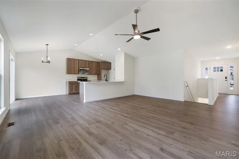 3 Snowdrop Court, Wentzville, MO 63385 — listing photo 4 of 29