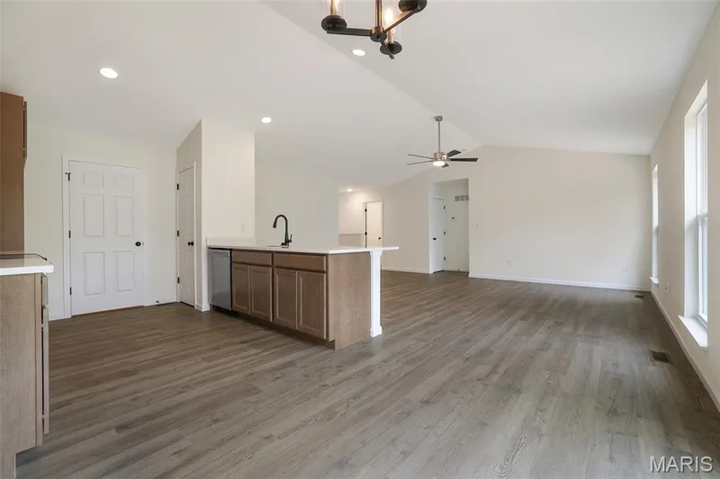 3 Snowdrop Court, Wentzville, MO 63385 — listing photo 15 of 29