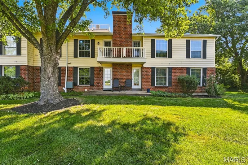 1521 Hedgeford Drive #16, Chesterfield, MO 63017 — listing photo 27 of 35