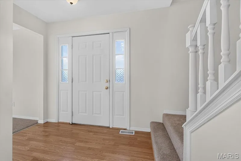 151 Royallsprings Parkway, O'Fallon, MO 63368 — listing photo 4 of 50