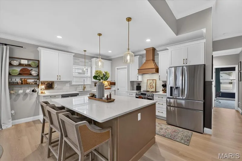 512 Spruce Hollow Court, Wentzville, MO 63385 — listing photo 5 of 51