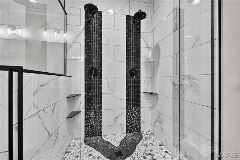 Primary Shower — 512 Spruce Hollow Court, Wentzville, MO 63385