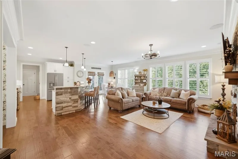 423 Cottage Grove Drive, Wentzville, MO 63385 — listing photo 18 of 75