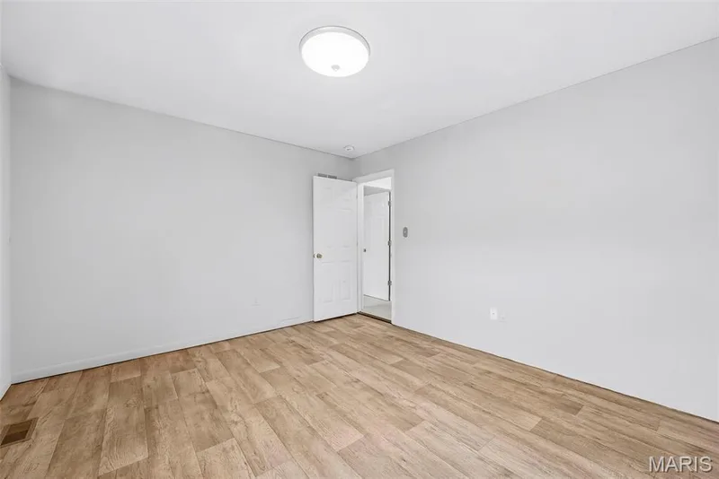 Secondary Bedroom — 223 Chestnut Hill Drive, O'Fallon, MO 63368