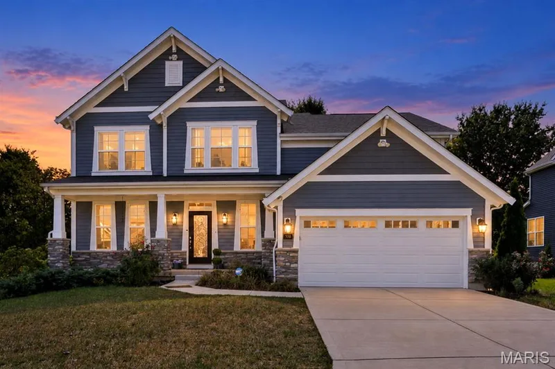 708 Kenmare Court, Dardenne Prairie, MO 63368 — listing photo 2 of 32