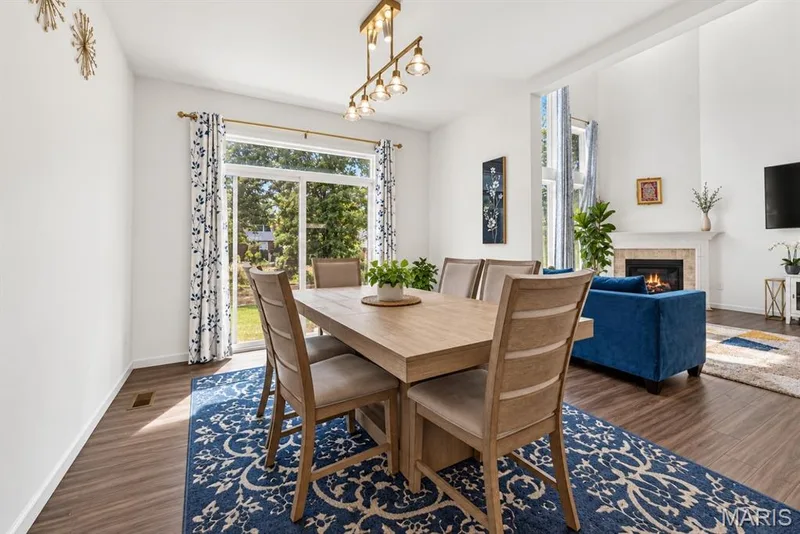 Large dining area for all your entertaining needs — 708 Kenmare Court, Dardenne Prairie, MO 63368