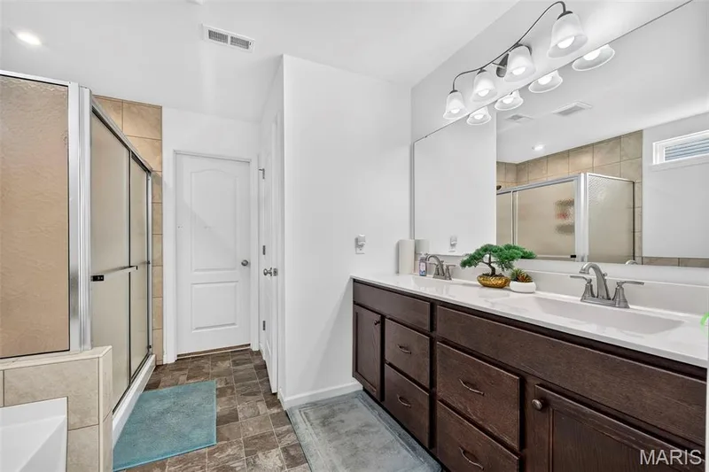 Relax in your retreat like bathroom — 708 Kenmare Court, Dardenne Prairie, MO 63368