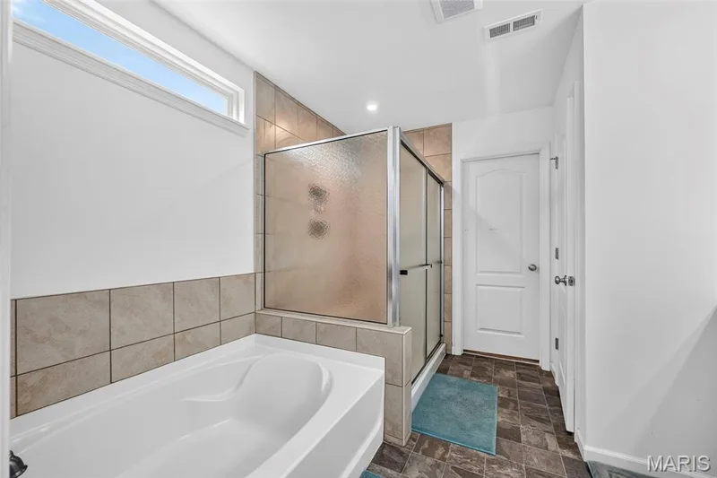 708 Kenmare Court, Dardenne Prairie, MO 63368 — listing photo 19 of 32