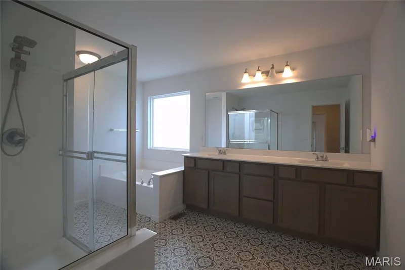 921 Ellis Park Drive, Wentzville, MO 63385 — listing photo 33 of 40