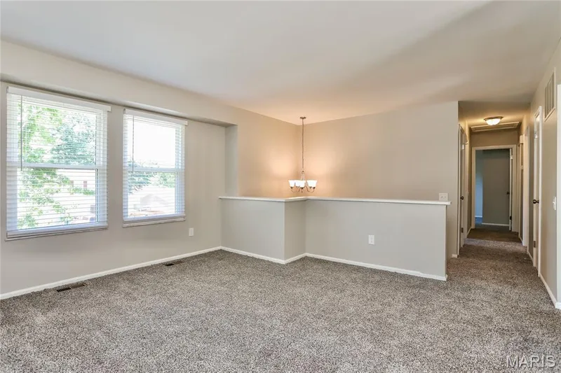 18 River Bluff Drive, St Peters, MO 63376 — listing photo 3 of 15
