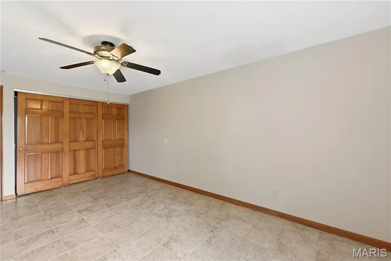 Fourth bedroom in the walkout lower level — 1409 Boone Valley Ridge, Augusta, MO 63332
